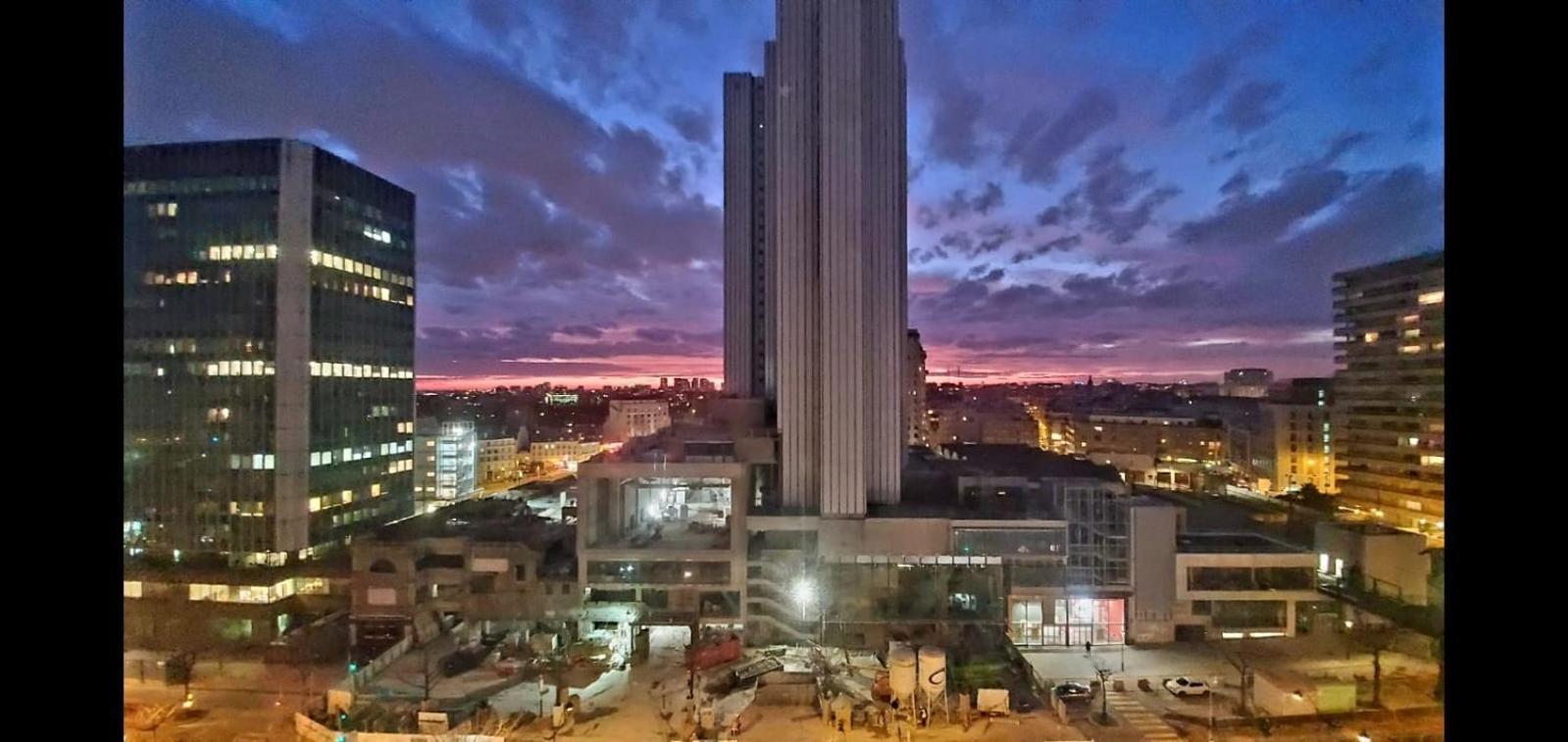 2 Private Bedrooms, Montparnasse Station Paris Exterior photo